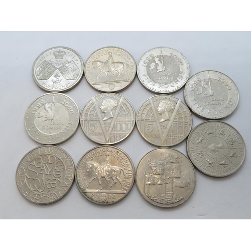 395 - 10x £5.00 coins