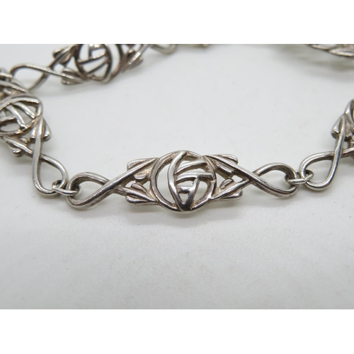 101 - C R Mackintosh style bracelet with Glasgow Rose 9g