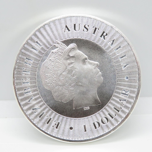 141 - Australian kangaroo 2016 1oz 999 silver $1