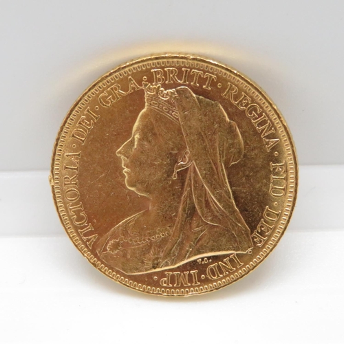 144 - VF condition 1900 full sovereign