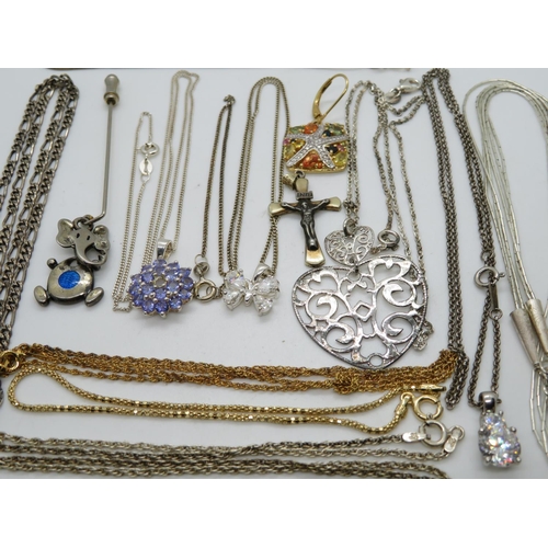 188 - 58g silver jewellery