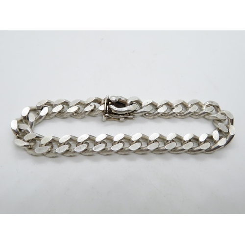 69 - Vintage silver diamond cut curb link bracelet 7.5