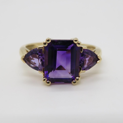 91 - 9ct gold ring set with amethyst stones fully HM size N 3g