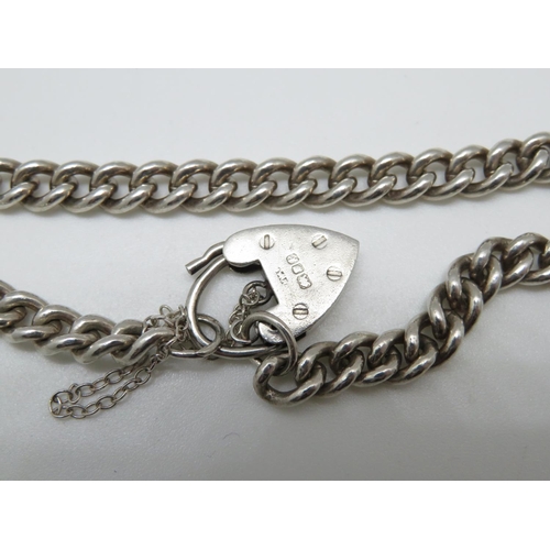 96 - Vintage silver bracelet with engraved lock and chain London 1965 7.25