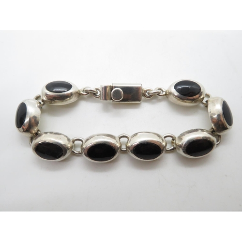 97 - Silver bracelet with black onyx Mexico 925 7.25