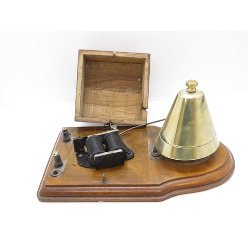 145 - Early electronic desk bell - battery operated