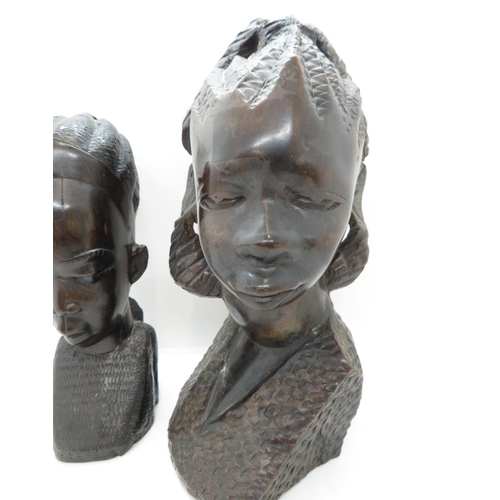 147 - 2x hardwood carver ethnic busts 1x 10