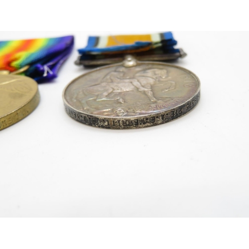 176 - Pair of WWI medals PTE. A. E. MERRITT R. W. Kents