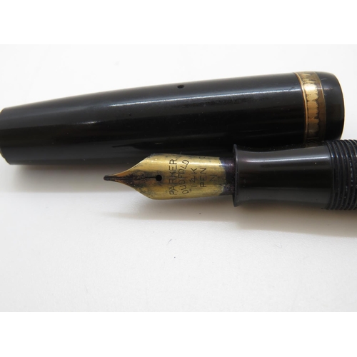 67 - Parker 14ct gold nib pen - damage to cap