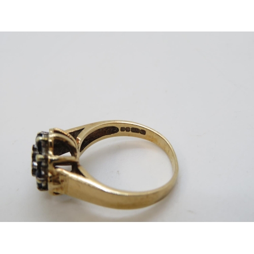 60 - 9ct gold ring with diamonds size N 4.3g