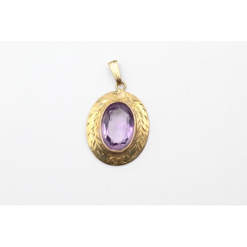 138 - 2 x 9ct Gold gemstone pendants inc. amethyst, sapphire