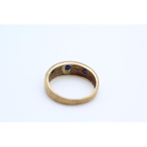 224 - 9ct gold sapphire and diamond 5 stone ring size N