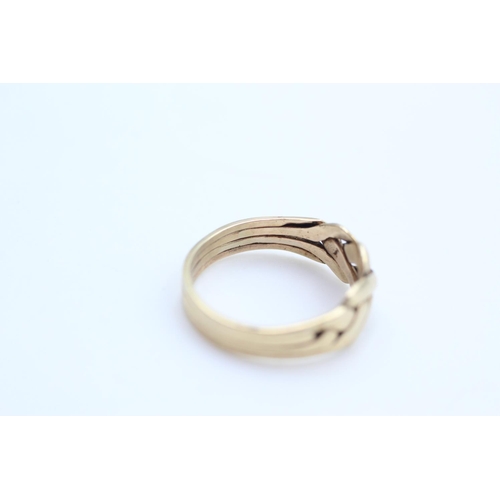 309 - 9ct gold vintage lovers knot ring size Q