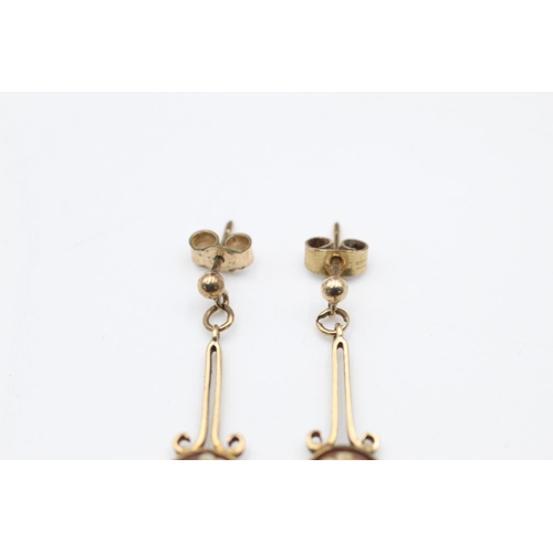 316 - 9ct gold shell cameo drop earrings