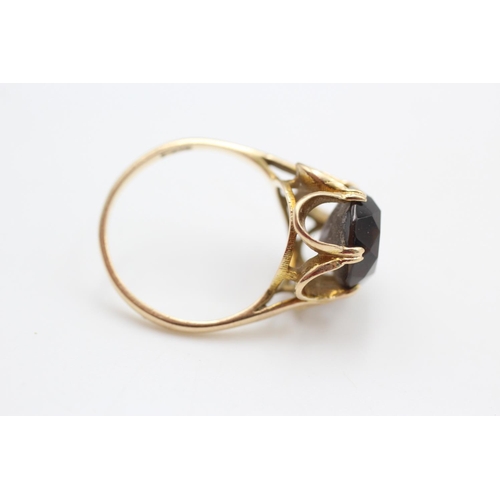 343 - vintage 9ct gold smoky quartz cocktail ring size O