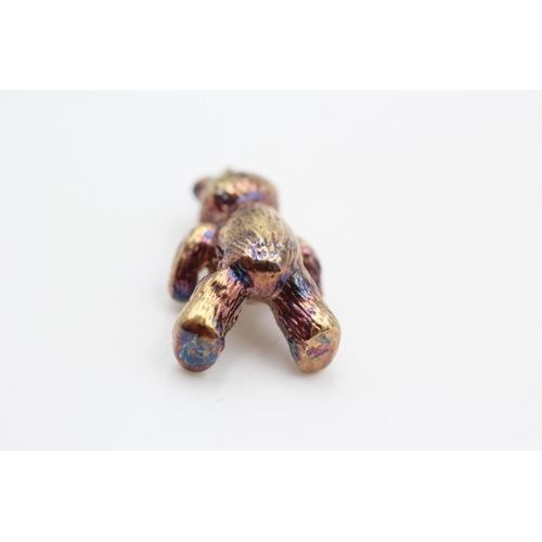 347 - 9ct gold bear pendant