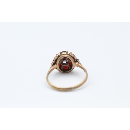 367 - vintage 9ct rose gold bohemian garnet cluster ring size N