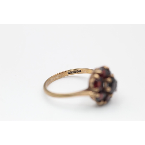 367 - vintage 9ct rose gold bohemian garnet cluster ring size N