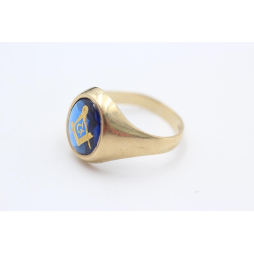 69 - 9ct Gold enamel masonic signet ring size U