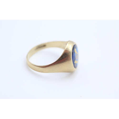 69 - 9ct Gold enamel masonic signet ring size U