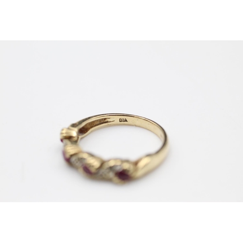 70 - 9ct Gold diamond & ruby detail ring size J