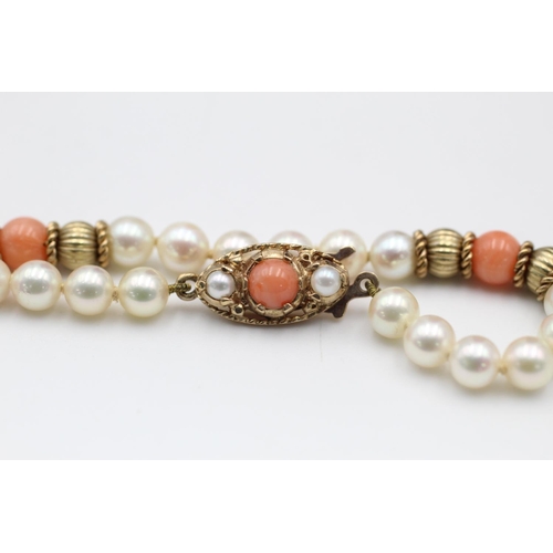 95 - 9ct Gold pearl & coral bracelet