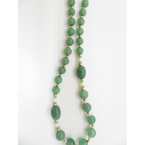 55 - gold clasp jade & pearl necklace
35g