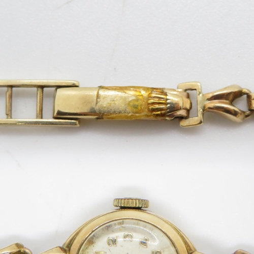 283 - 9ct gold Tudor Royale Rolex strap and case Tudor movement 15mm head 13.6g