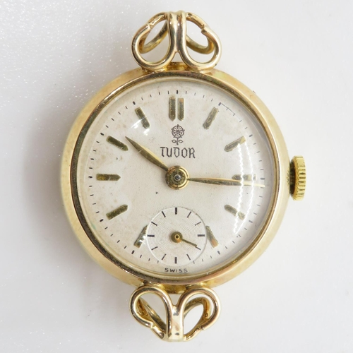 284 - Working Ladies 9ct gold Tudor Rolex watch and case Tudor movement 20mm head 9.9g