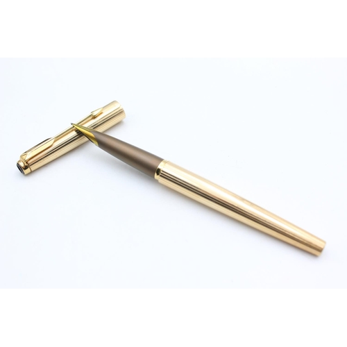 127 - Vintage PARKER 50 Falcon Rolled Gold FOUNTAIN PEN w/ Gold Plate Nib WRITING 33g