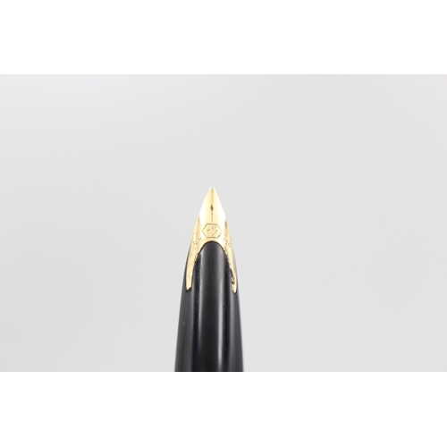 130 - WATERMAN Carene Black FOUNTAIN PEN w/ 18ct Gold Nib WRITING