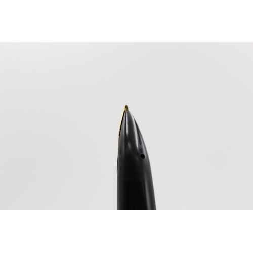 130 - WATERMAN Carene Black FOUNTAIN PEN w/ 18ct Gold Nib WRITING