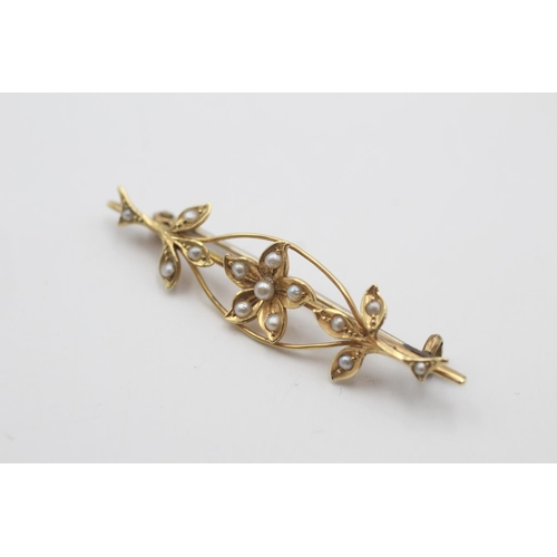 17 - 15ct gold antique seed pearl foliate brooch (2.7g)