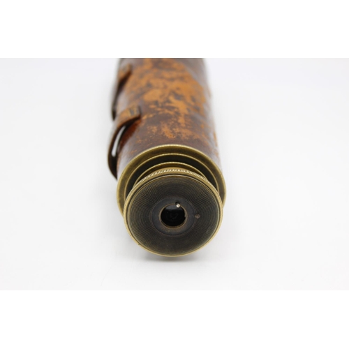 248 - WW1 1914 Dated 3-Draw Military Brass TELESCOPE w/ Leather Case, Spare Lens