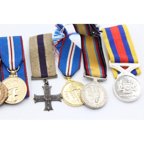 256 - Job Lot of Assorted MILITARY Miniature Medals Inc Military Cross, WW2 Group Etc