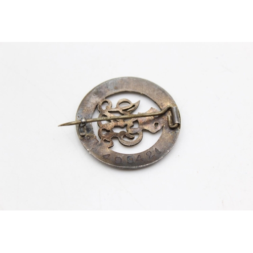 261 - WW1 Medal Pair w/ Original Ribbons & .925 Sterling Silver War Badge