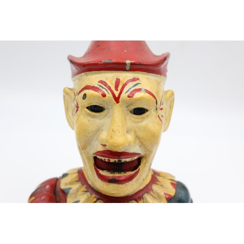 272 - Vintage Heavy Cast Iron Novelty Clown MONEY BOX Stamped BUFFALO N.Y Working