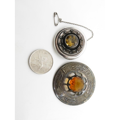 362 - 2x Hallmarked silver and agate Scottish brooch