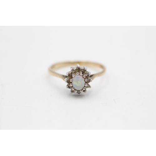37 - 9ct gold vintage diamond & opal halo ring (1.6g) Size N