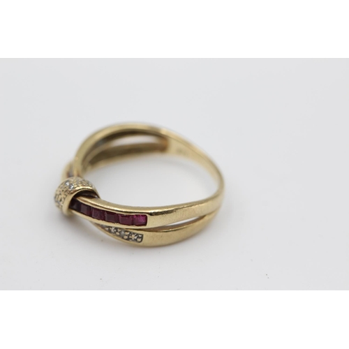 4 - 9ct gold diamond & ruby cross over ring (2.5g) Size L