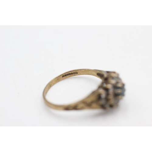 20 - 9ct gold vintage topaz and clear gemstone dress ring (2.3g) Size P