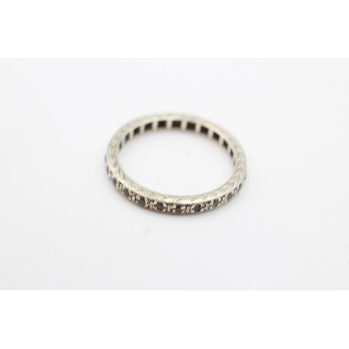 22 - 9ct white gold antique spinel eternity ring, as seen (2.4g) size O