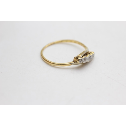 27 - 18ct gold vintage diamond five stone bypass ring (1.8g) size P