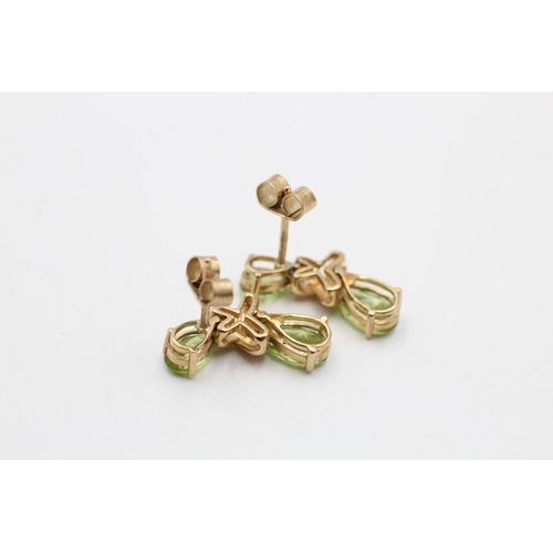 9 - 9ct gold vintage peridot drop stud earrings (2.4g)