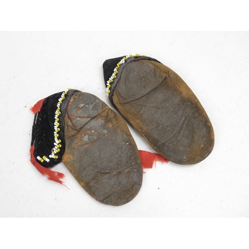 165 - Original antique set of children's moccasins with vintage beadwork - possibly Sioux Indian