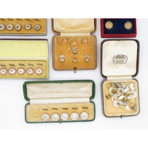 17 - Collection of 6x sets of buttons, some pearl, some gold - see photos for more details