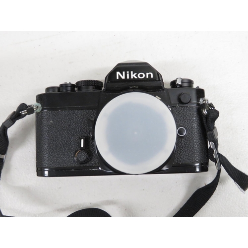 264 - Nikon FM3177208 body