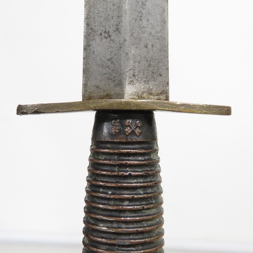 50 - Military style dagger