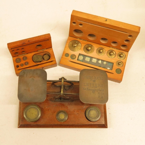 66 - Set of postal scales with 2x boxed sets of weights