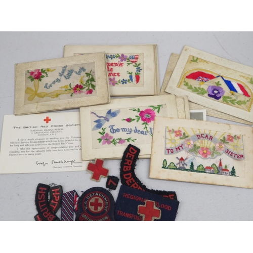 80 - Badges and collection of WWI silk greetings cards